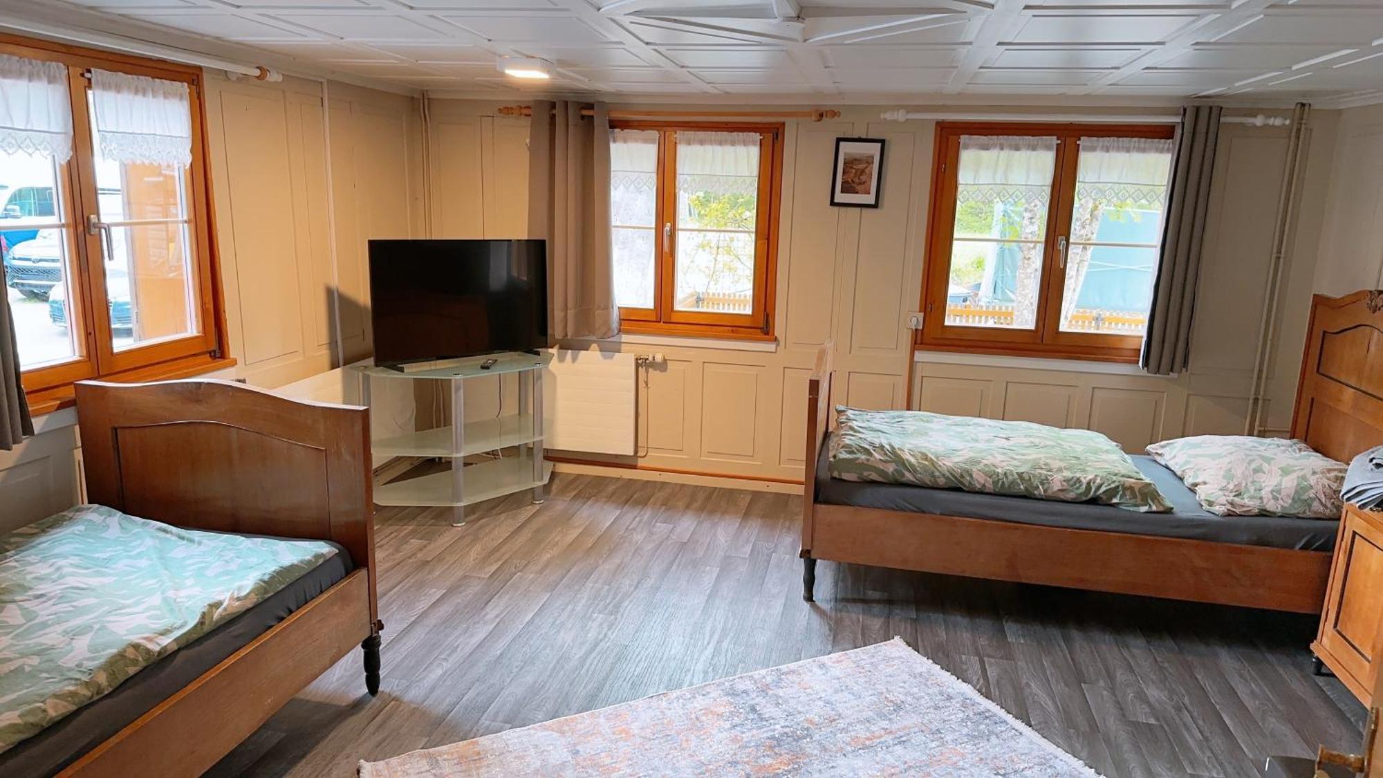 Happy Point Apartment Мелау Екстериор снимка