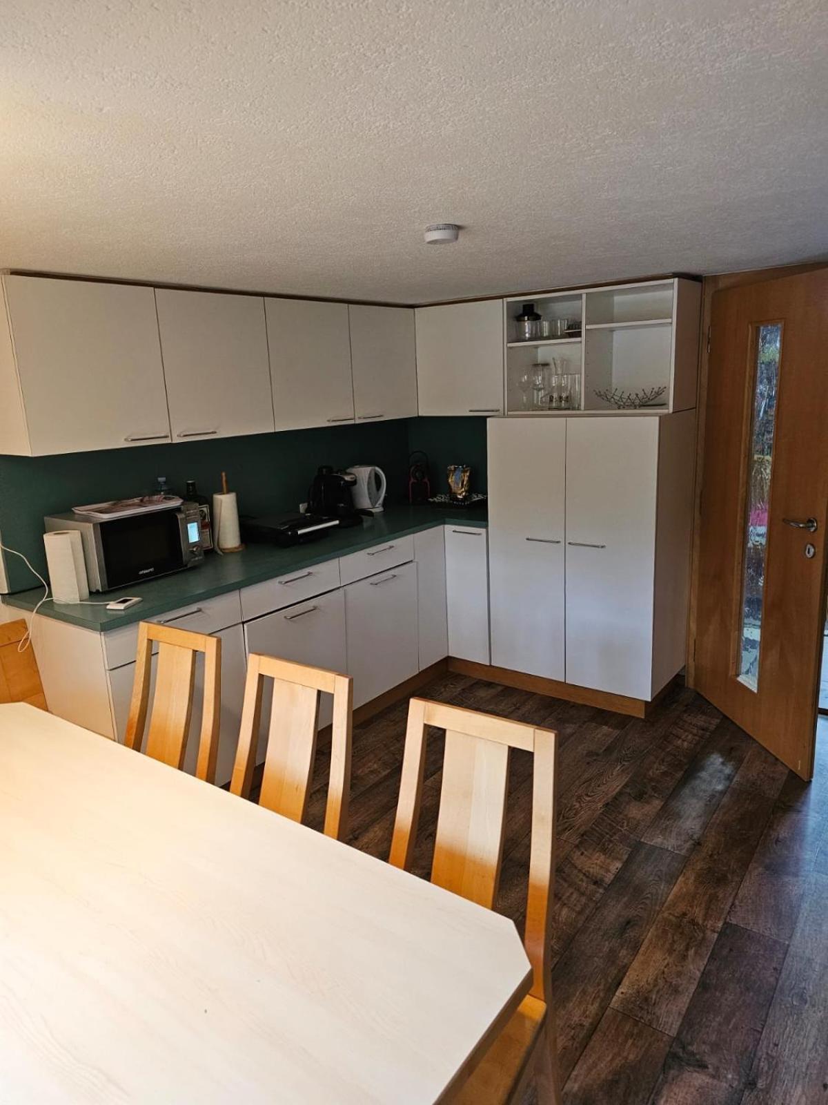 Happy Point Apartment Мелау Екстериор снимка